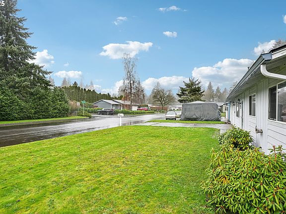 5th image of 2313 NE 156th Ave