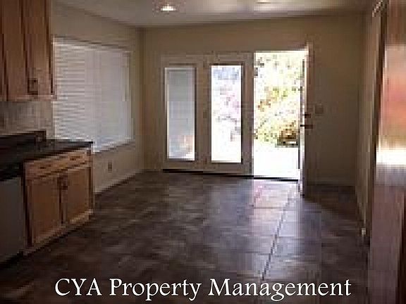 3rd image of 1048 Gull Ave