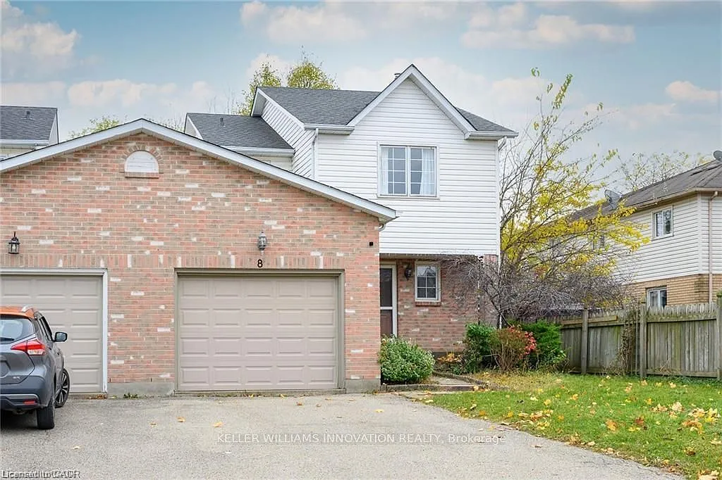 3 bed, $2,500 — Photo 1
