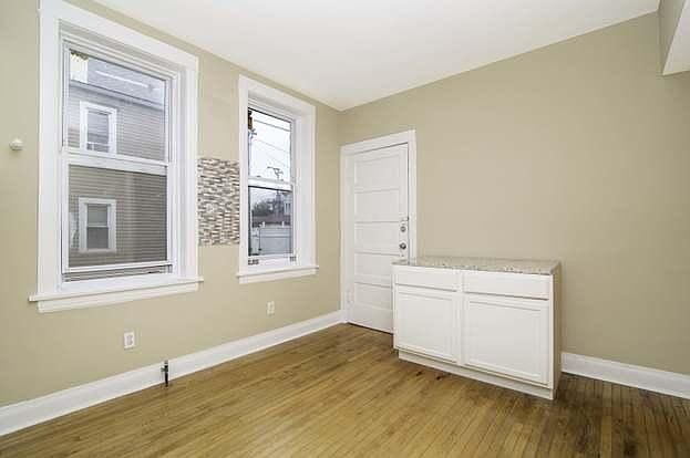 1F Kitchen