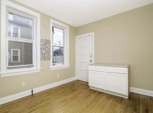 3043 W 38th Pl #1F, Chicago, IL 60632