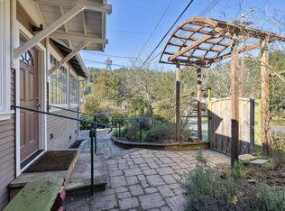 17485 River Ln, Guerneville, CA 95446
