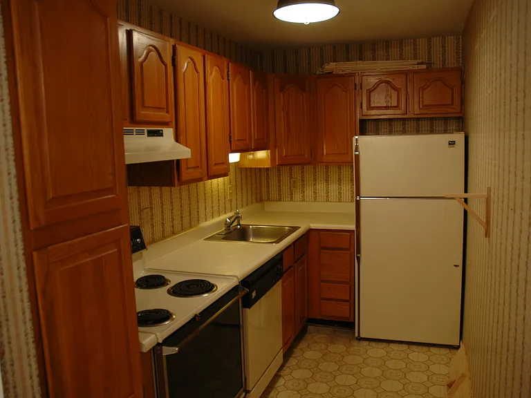 22 Leonard Rd #22 — Photo 1