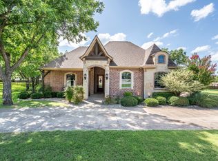 6506 Colonial Dr, Granbury, TX 76049