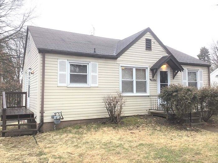 1st image of 7011 Paisley Dr