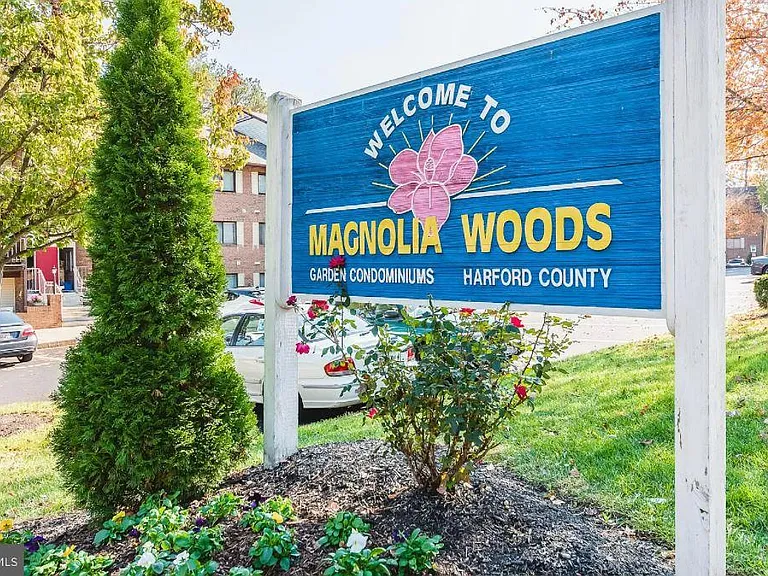 1002 Magnolia Woods Ct #C — Photo 10