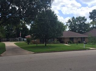 1806 Northwood Ct, Longview, TX 75605