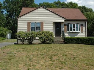 4 Westview Ave, Millbury, MA 01527