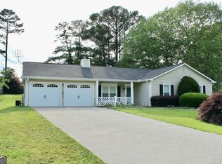1225 Brookton Dr, Dacula, GA 30019