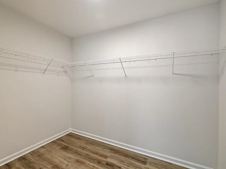 3712 Meadow Vista Ln — Photo 10