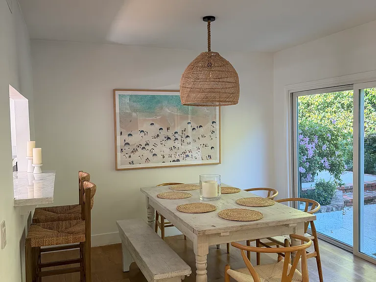 2964 Mandeville Canyon Rd — Photo 8