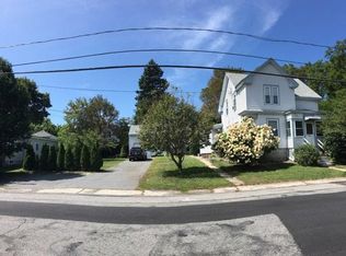 101 Arlington Ave #2, Dracut, MA 01826