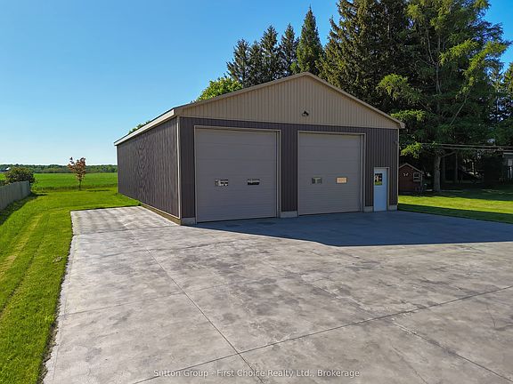 4th image of 4957 Perth St #119