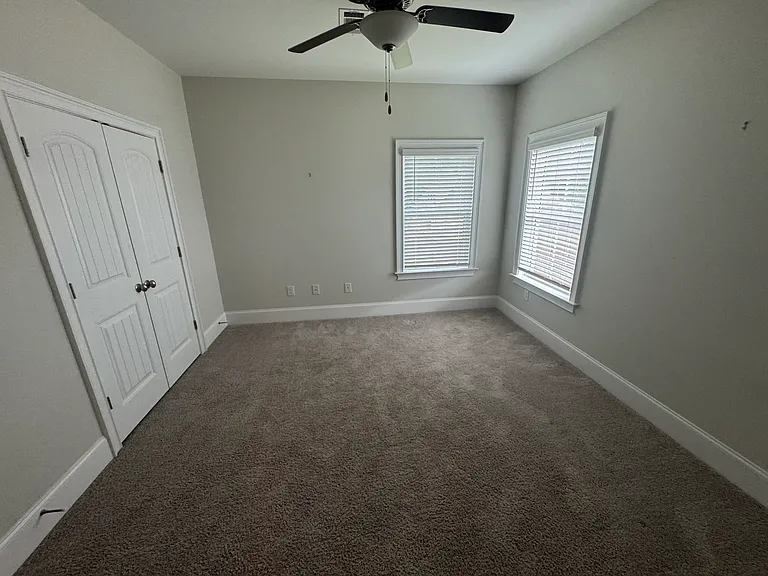 652 Charleston Mills Dr — Photo 13