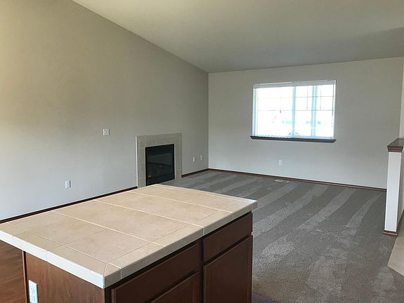3rd image of 5730 121st Pl NE