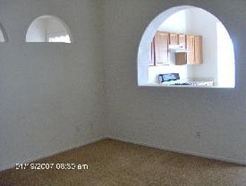 3rd image of 4615 Ordway Dr