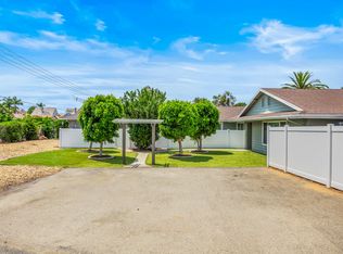 1930 Rock Springs Rd, Escondido, CA 92026