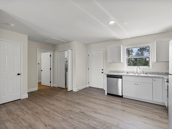 2nd image of 222 Iylas Ln #104