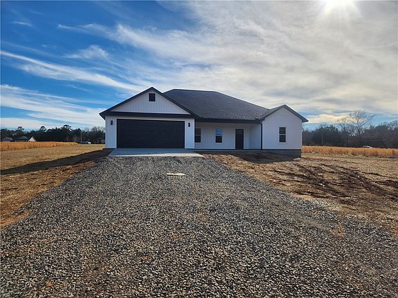 2nd image of 167 County Road 3554