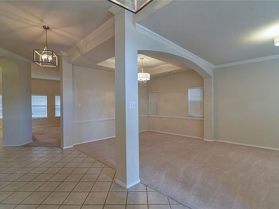 2nd image of 706 Manchester Dr