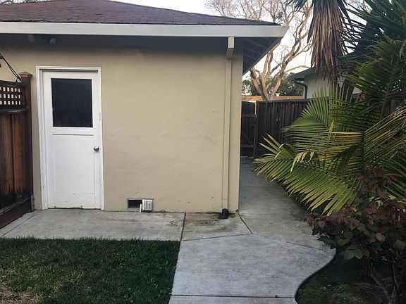 Garage and a private entrance