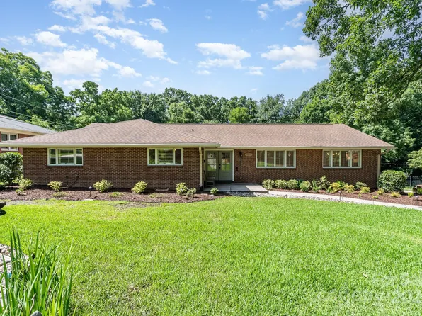 5424 Doncaster Dr, Charlotte, NC 28211
