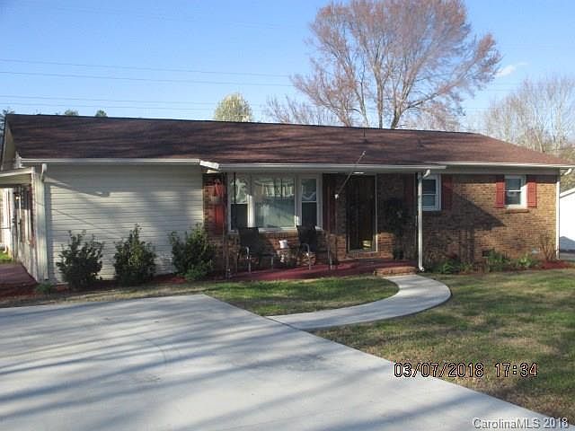 1st image of 2422 Judith Ave