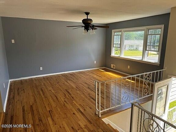 2nd image of 281 Monmouth Road