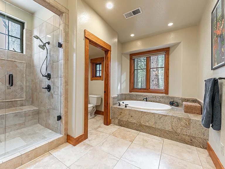 11172 Comstock Dr — Photo 20