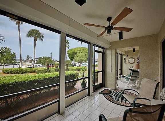 3rd image of 5010 Dockside Dr APT 102