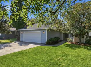 3389 NE Stonebrook Loop, Bend, OR 97701