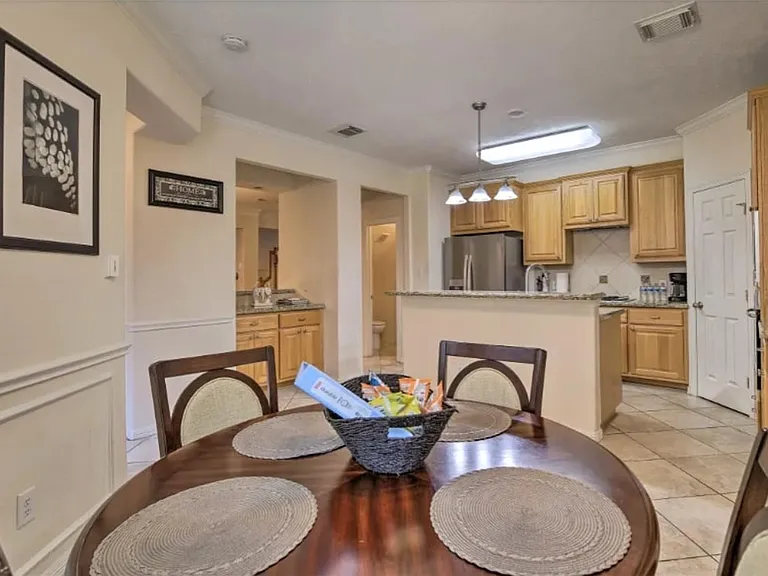 1006 Rochow St #A — Photo 12