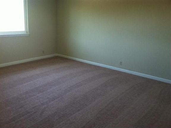 5th image of 1439 Driftwood Way