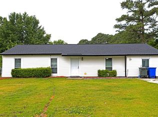 612 Missenburg Ct, Fayetteville, NC 28314