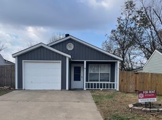 10 Brookhollow Pl, Bentonville, AR 72712