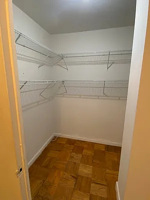 Rented by REAL New York | media 6