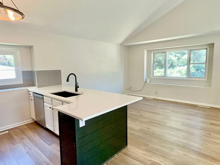 14627 Echo Hills Dr — Photo 11