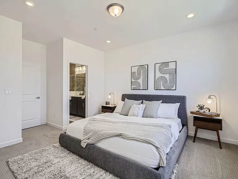 2867 Bear Springs Cir — Photo 14