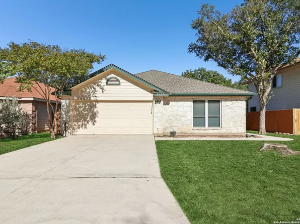 5123 Stormy Breeze, San Antonio, TX 78247