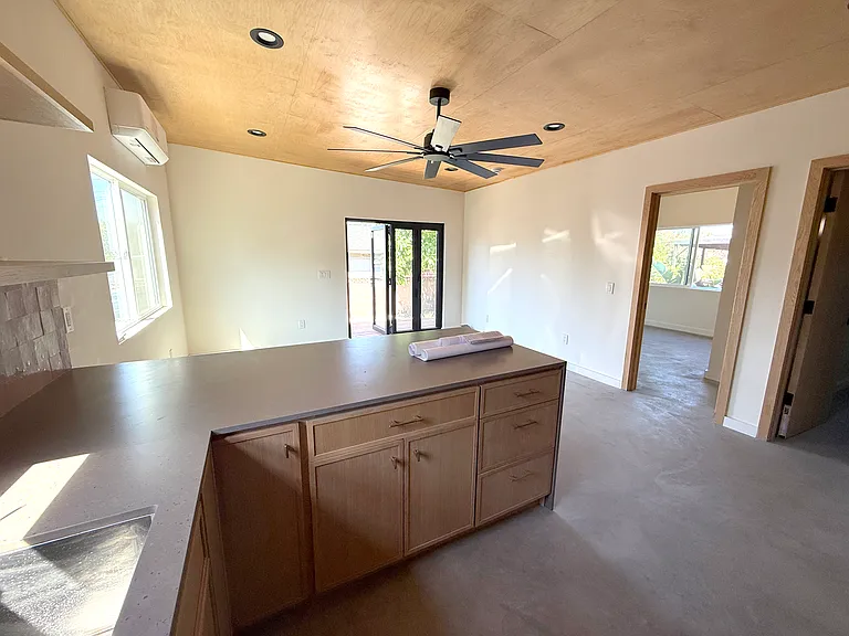 3410 Thorpe Ave #3408 — Photo 6