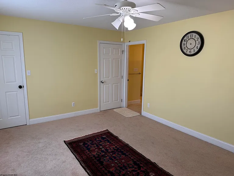 309 Sonoma Way — Photo 24