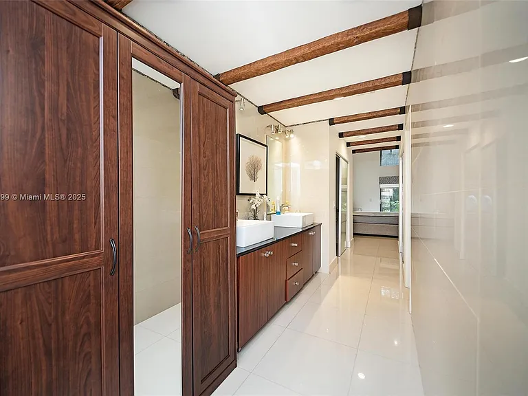 9318 NW 50th Doral Cir S — Photo 25