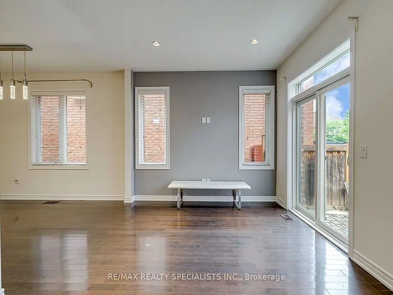 20 Wellman Cres — Photo 17