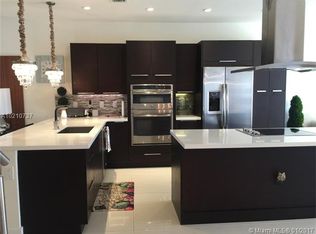 6318 NW 105th Pl #0, Doral, FL 33178