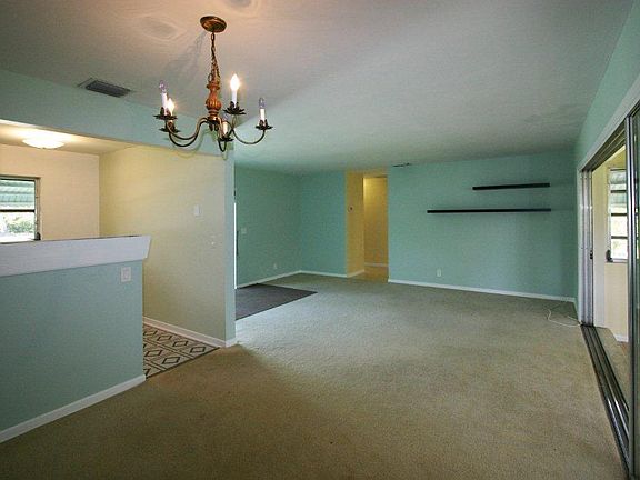 3rd image of 3798 Lighthouse Dr