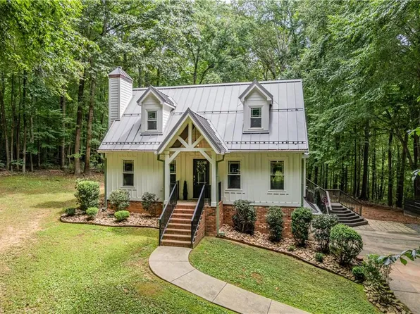 7219 Fairway Pines Ct, Walkertown, NC 27051