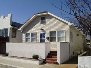 83 Ohio Ave, Long Beach, NY 11561