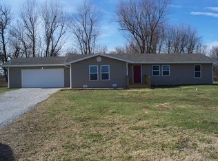 329 S Farm Road 99, Springfield, MO 65802