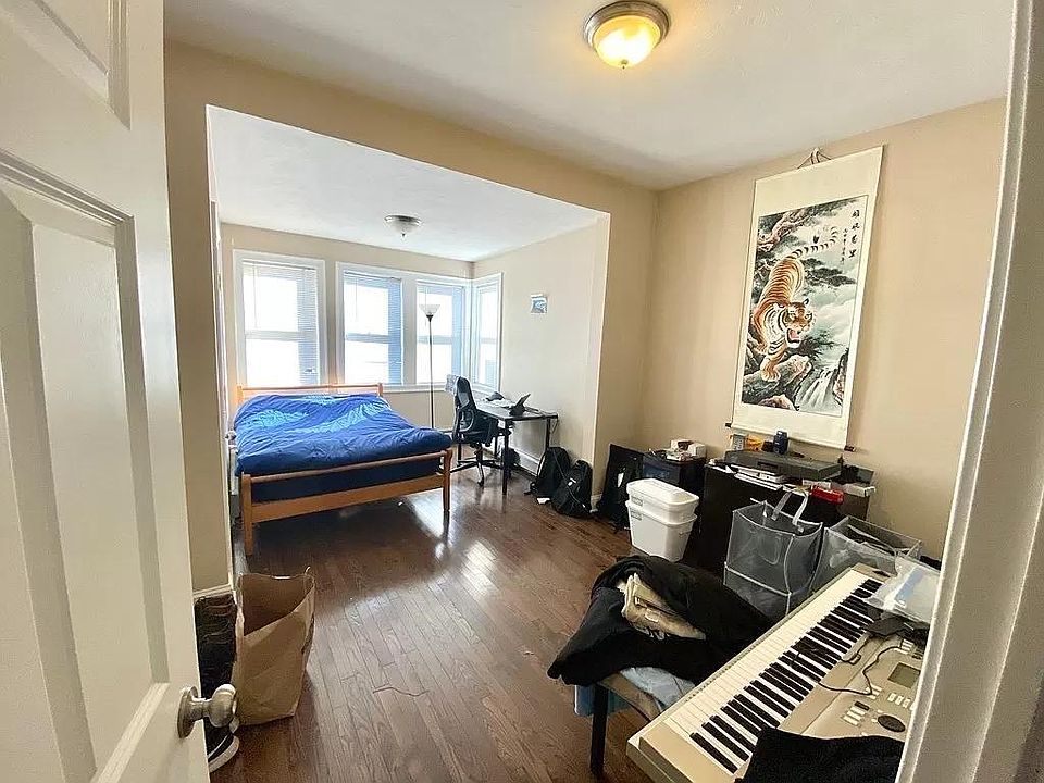 Large Master Bedroom