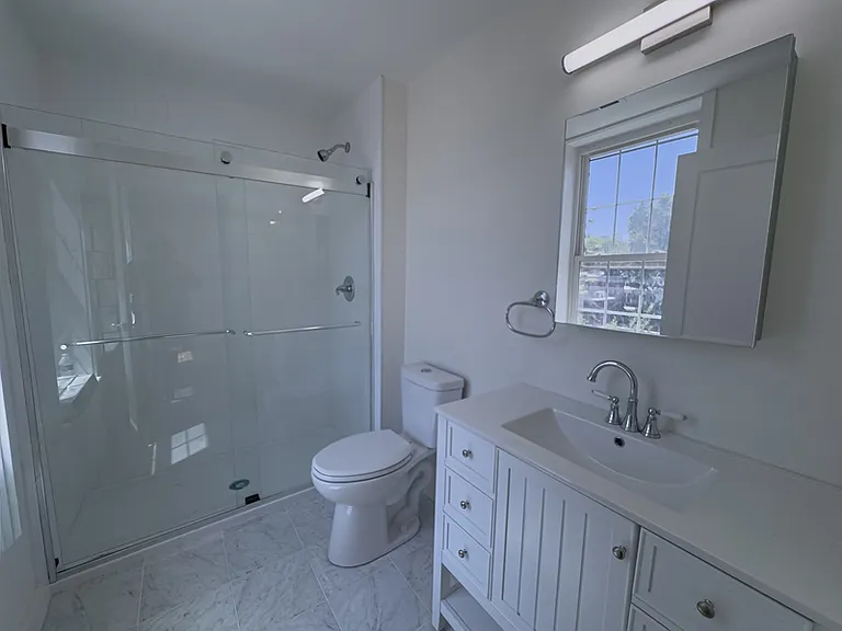 2013 Green St #3F — Photo 27